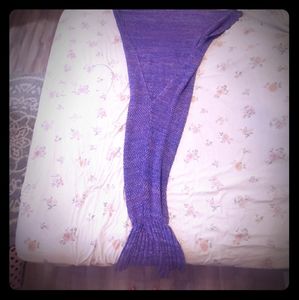 Mermaid tail knitted blanky
